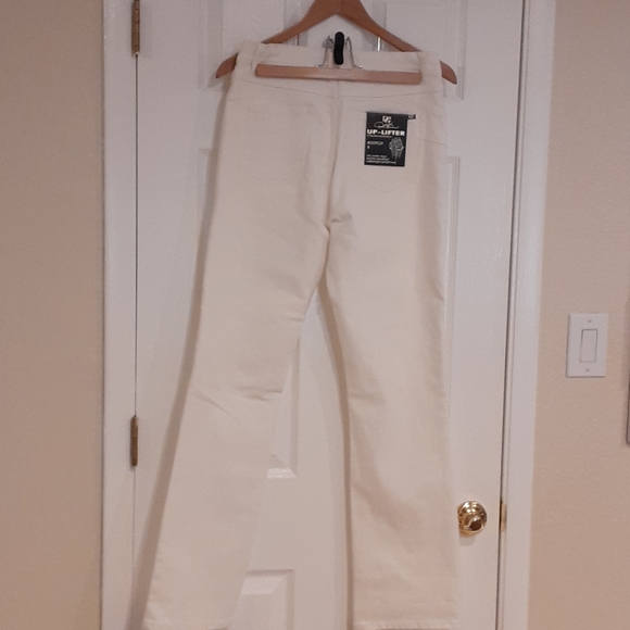 Diane Gilman uplifter jeans - Picture 3 of 5